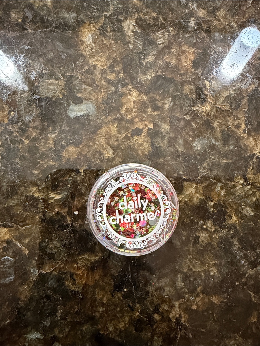Daily Charme Red and Green Glitter New